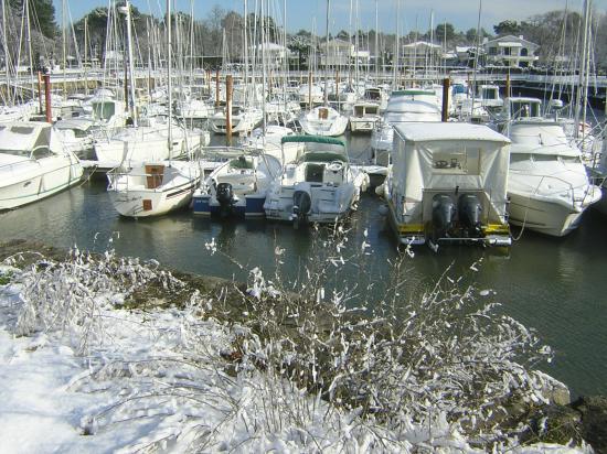 le port sous la neige